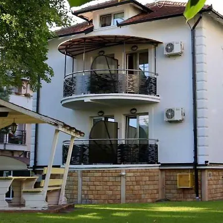 ホテル Anastasija Sobe As Vrnjačka Banja